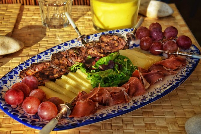 DINNER OR TAPAS in a Poruguese Home - Price and value: is $114.14 worth it?