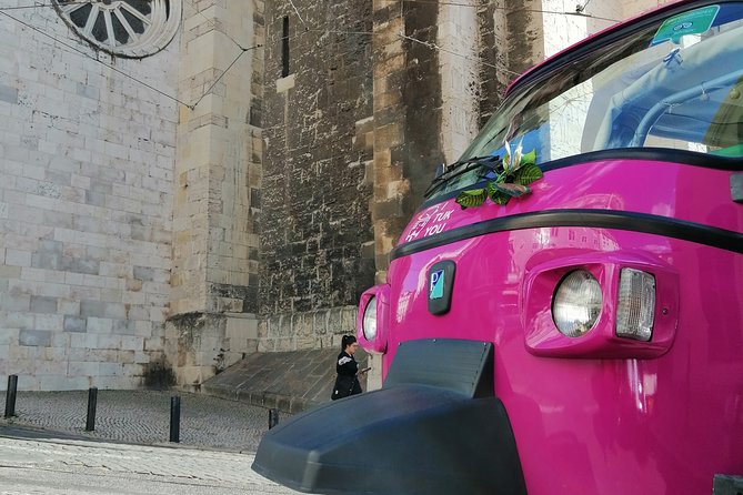 Discover Lisbon by Tuk Tuk Tour - Senhora do Monte: the 180º view that changes your mental map