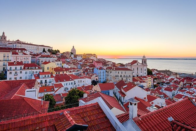 Discover Lisbon by Tuk Tuk Tour - Mosteiro de São Vicente de Fora: a monastery stop with a musical twist