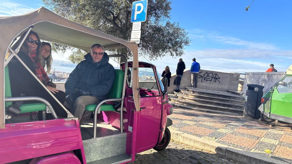 Discover Lisbon: Tuk Tuk Tour - Baixa streets first: the quick warm-up scenic drive