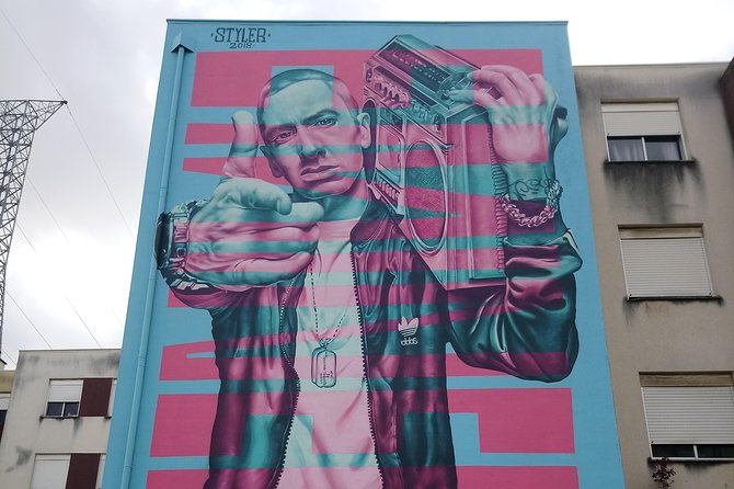 Discover Lisbon's Best Street Art - Quinta do Mocho: 3 Hours, 110 Murals, and the Reality of Outdoor Art