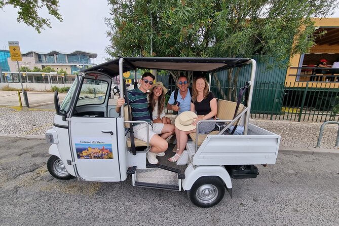 Discover Sintra of Tuk Tuk: Palaces, Legends and Landscapes - Pena Palace: Your 2-Hour Anchor Stop