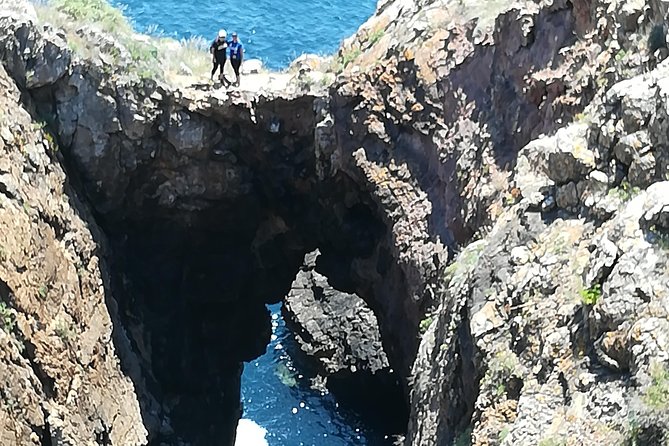 Discover Sintra's Hidden Trails: A Unique Hiking Experience - Views you get from walking: natural wonders you can feel