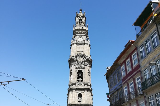 Douro Valley and Lisbon 5 Day PRIVATE Tour - Port Wine Region, Porto and Lisbon - Day 2: Quinta do Popa Choice and a 1-Hour Douro River Cruise
