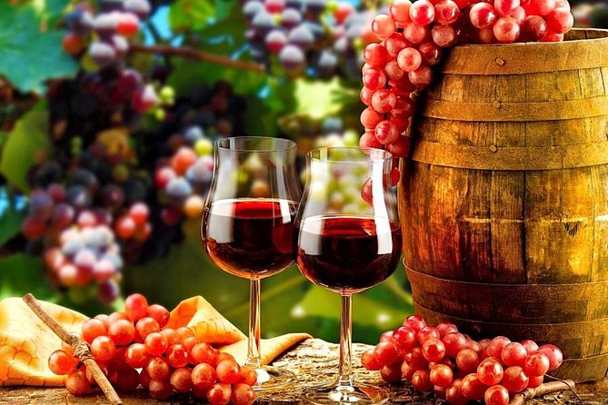 Douro Valley Private Wine Tour From Lisbon - Peso da Regua: the practical pit stop that keeps the day sane