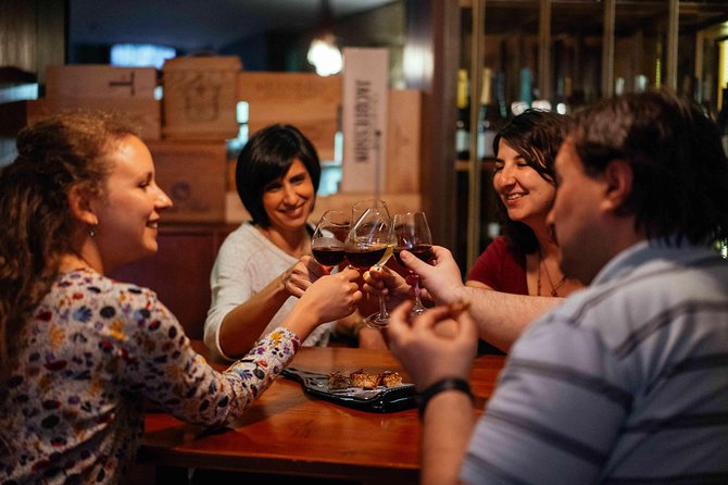 Drinks & Bites in Lisbon Private Tour - Why Alfama and Mouraria Are the Right Setting for Wine and Petiscos