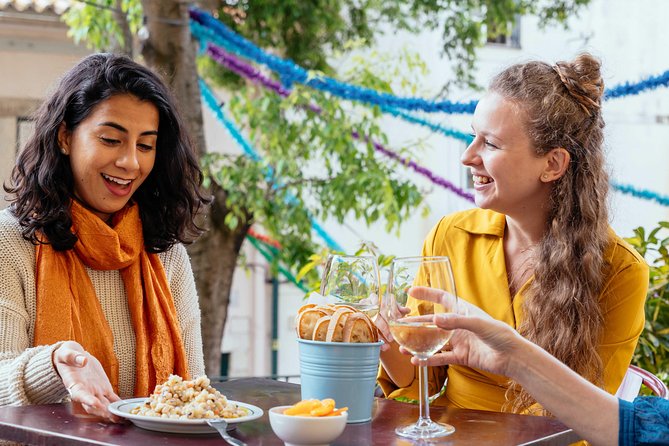 Drinks & Bites in Lisbon Private Tour - What Your Guide Should Do (and What to Watch For)