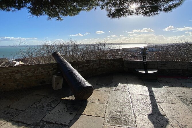 E-ticket to St. George with Audio Tour and Lisbon City Audio Tour - Timing the 2 hours: how to avoid wasting your best time