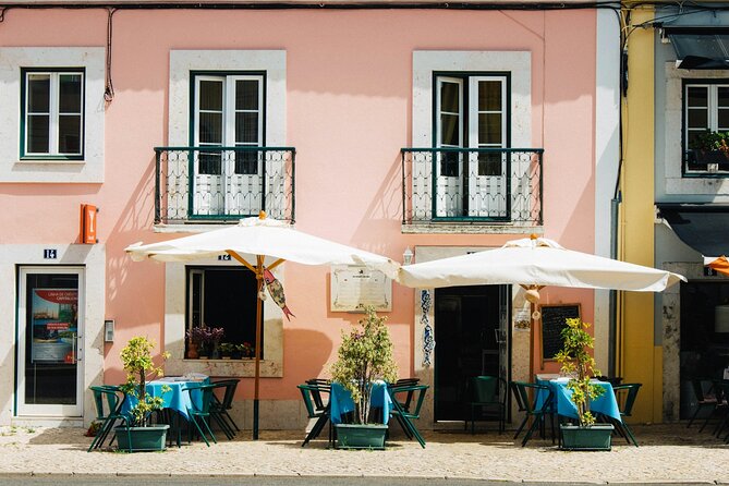 Essential Lisbon Highlights Walking Tour - Getting Oriented at Praça do Comércio’s Waterfront
