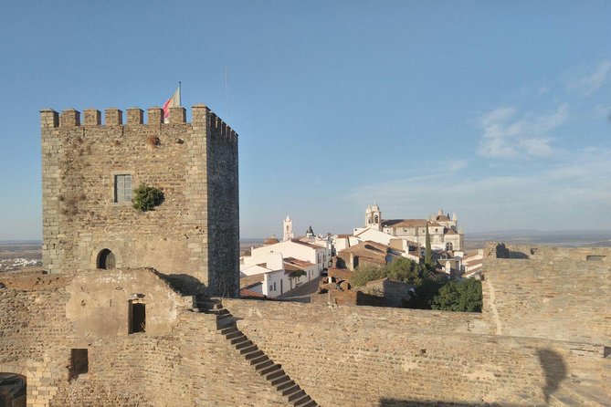 Évora and Monsaraz from Lisbon - Monsaraz: White Streets, Castle Walls, and Spain on the Horizon