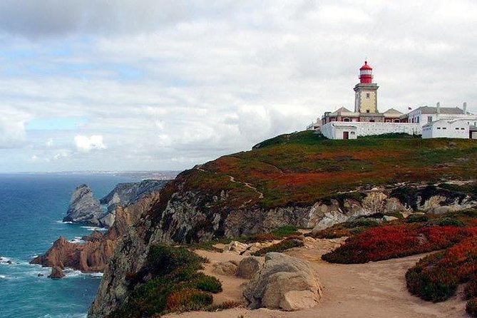Exclusive Private Sintra Tour - Pena Park and the National Palace: Your 3-Hour Fairy-Tale Anchor