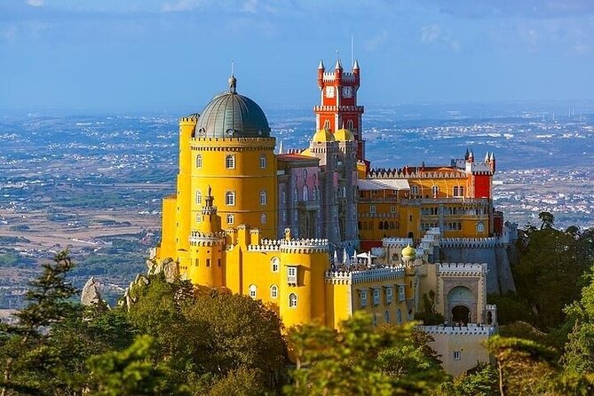 Exclusive Private Tour to Sintra, Pena Palace & Cascais - Private door-to-door Sintra: less stress, more time on the ground