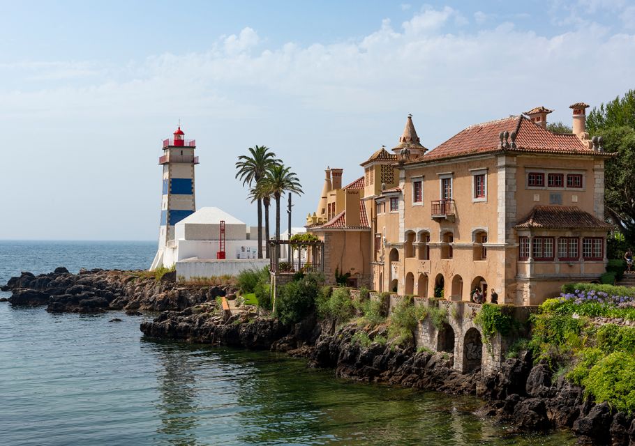 Exclusive tour by car - Sintra city and Cascais city - Lisbon pickup, smooth car transfer, and how the timing feels