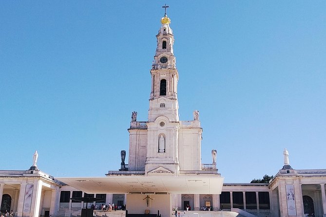 Exclusive Tour of Fátima and home of the shepherds - Poco do Arneiro: the Angel of Peace moment