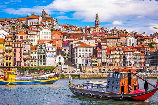 Explore Porto & Aveiro within Riverboat Cruises - Private Full Day Tour from Lisbon with Lunch - Private touring in real life: guides who shape the pace