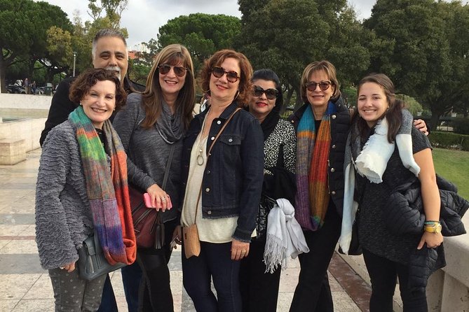 Fátima, Batalha, Nazaré and Óbidos Small Group Tour from Lisbon - Nazaré’s two-step visit: Sítio views then the seaside town