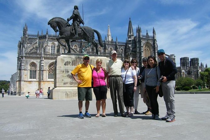 Fátima – Batalha – Nazaré – Óbidos: FAITH, HISTORY, AND BEAUTY - São Martinho do Porto: the quick bay pass you’ll remember
