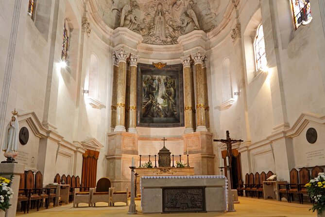 Fatima, Batalha, Nazare, Obidos Small Group Tour From Lisbon - A Lisbon-to-the-Coast Portugal loop that actually works