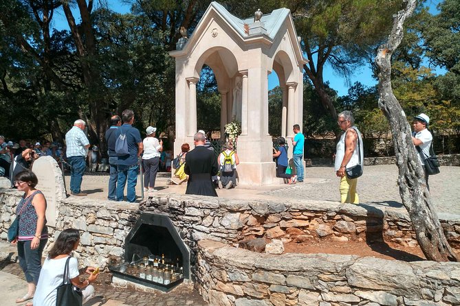 Fatima Experience® - Parish Church of Fatima: a grounded stop that makes sense of the timeline