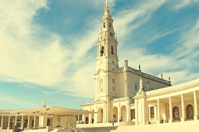 Fátima - Full Day Private Guided Tour from Lisbon by minivan - Should you book this Fátima day trip from Lisbon?