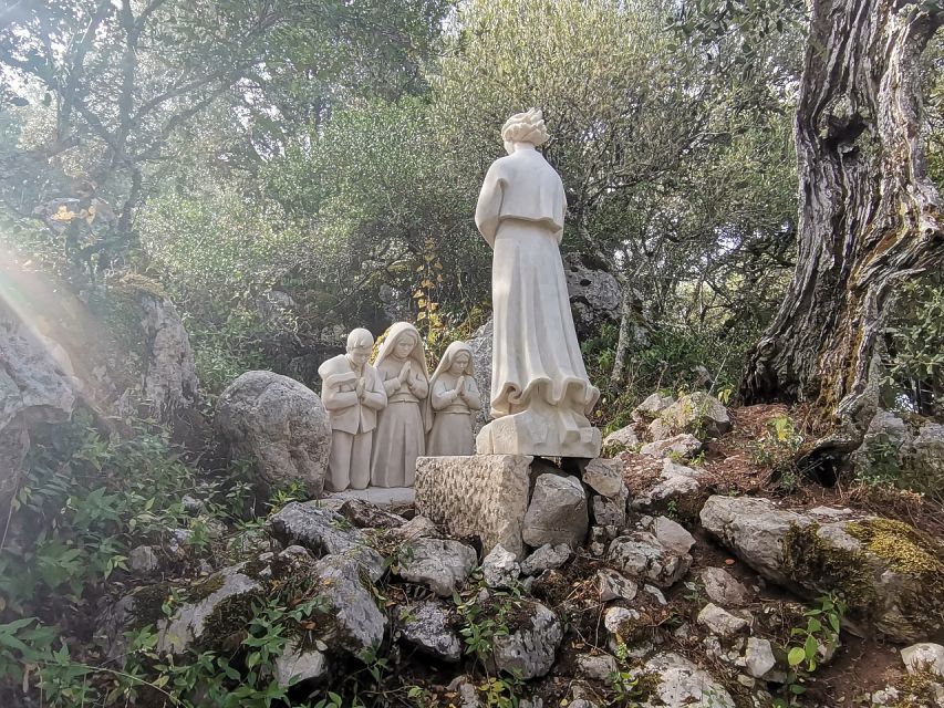 Fatima Full-Day Private Personalized Pilgrimage from Lisbon - Lisbon-to-Fatima: a private ride that sets the tone