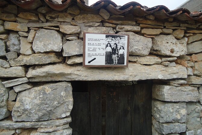 Fatima Half Day Private Tour from Lisbon - Os Três Pastorinhos and Aljustrel: the small houses behind the story