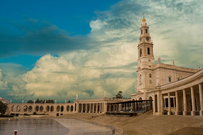 Fátima, Nazaré and Óbidos Small Group Full-Day Tour from Lisbon - Who This Day Trip Suits Best
