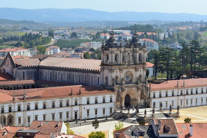 Fatima Obidos and Nazare Private Personalized Experience - Fátima’s Basilica and the Houses of the Three Little Shepherds