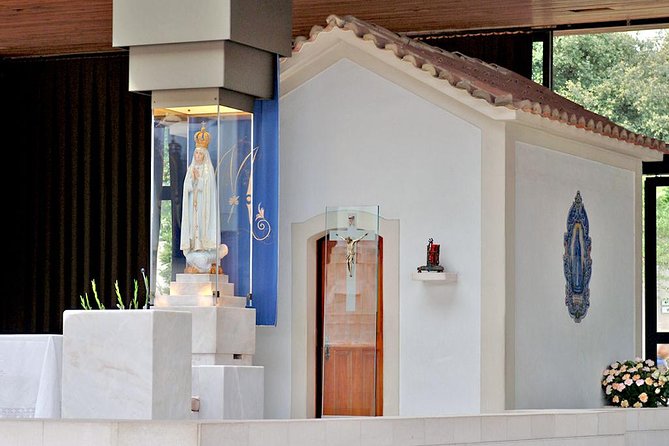 Fátima, Óbidos and Nazaré Private Tour from Lisbon - Stop 3: The Sanctuary of Our Lady of Fátima (30 Minutes, Use It Smart)
