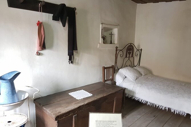 Fatima Private Personalized Half Day Experience from Lisbon - Casa de Francisco & Jacinta Marto: the shepherd story in real scale