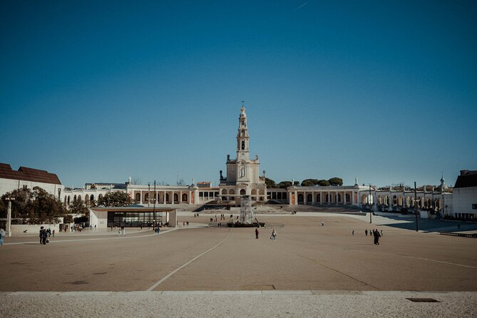 Fátima & Shepherd’s Village – Faith, History & Emotion - Getting there: Lisbon, Sintra, Cascais, Ericeira pickup and drop-off