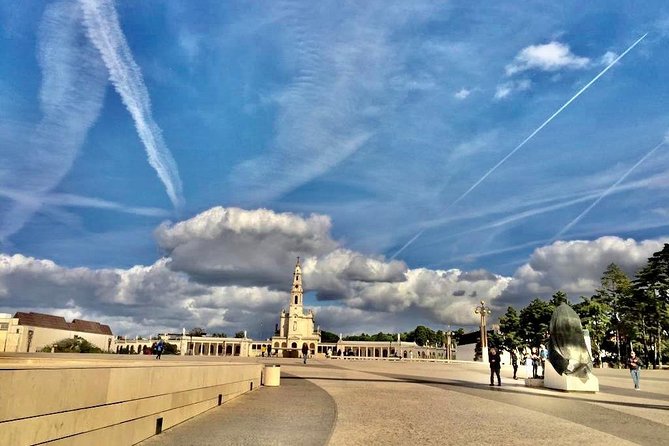 Fatima Tour + Batalha Monastery + Nazareth + Óbidos - A Quick Reality Check: Who This Tour Suits Best