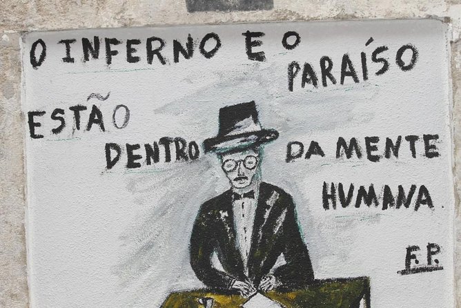 Fernando Pessoa Lisbon Walking Tour - Praça Dom Pedro IV: Homes, Meeting Places, and Ofélia