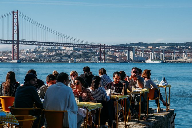 Food & Drink Private Tour in Lisbon & Cacilhas w/ Ferry Included - Key highlights you should care about