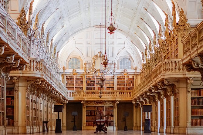 From Lisboa: Mafra, Ericeira & Queluz Private Full Day Tour - Comfort and pacing: the private-tour advantage
