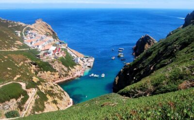From Lisbon: Berlenga Grande Island Private Tour - Farol da Berlenga to Berlenga Grande: the boat ride is the main event