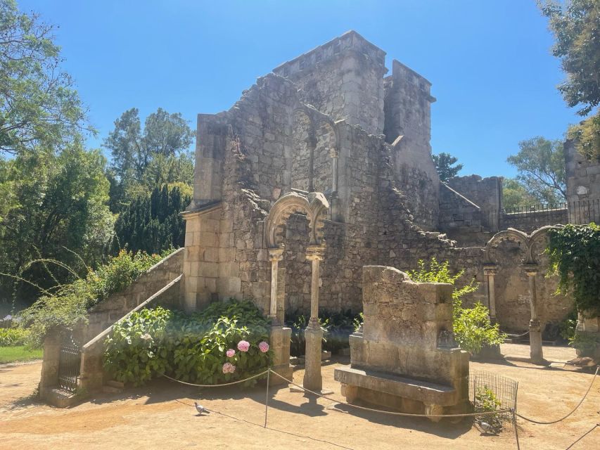 From Lisbon: Évora, Chapel of Bones, & Roman Temple Tour - Church of St. Francis: A Quick Stop That Helps You Read the City