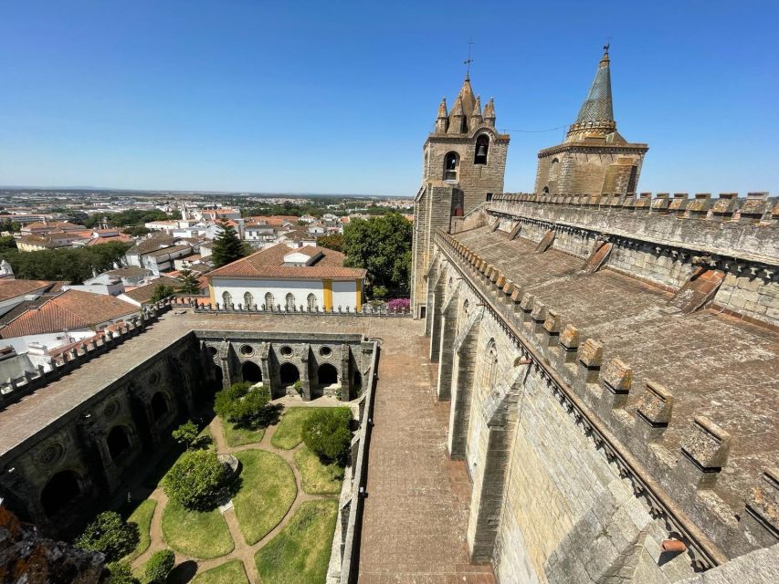From Lisbon: Évora, Chapel of Bones, & Roman Temple Tour - Cathedral of Évora and the Chapel of Bones: The Grim Stop With Meaning