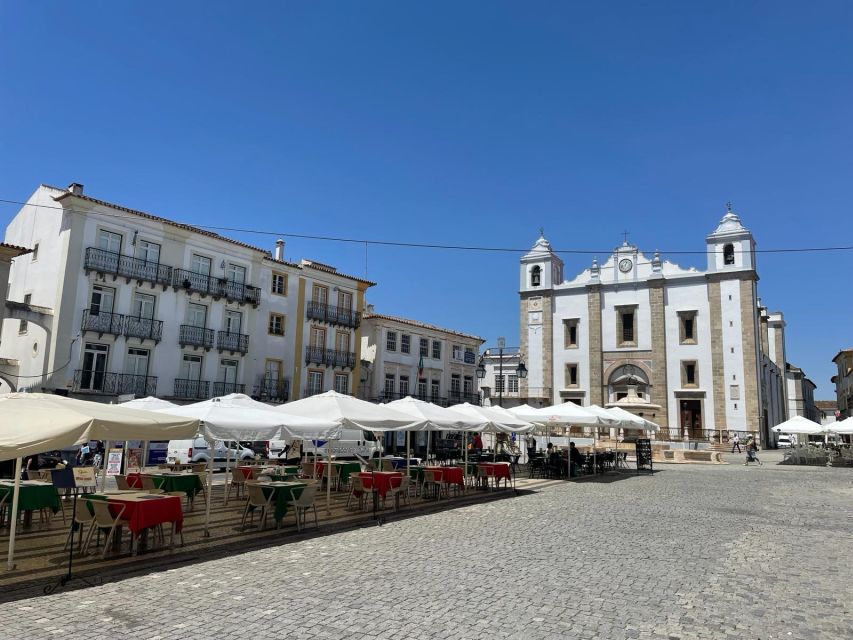 From Lisbon: Évora, Chapel of Bones, & Roman Temple Tour - The Roman Temple of Évora: Best-Preserved Roman Power in Plain Sight