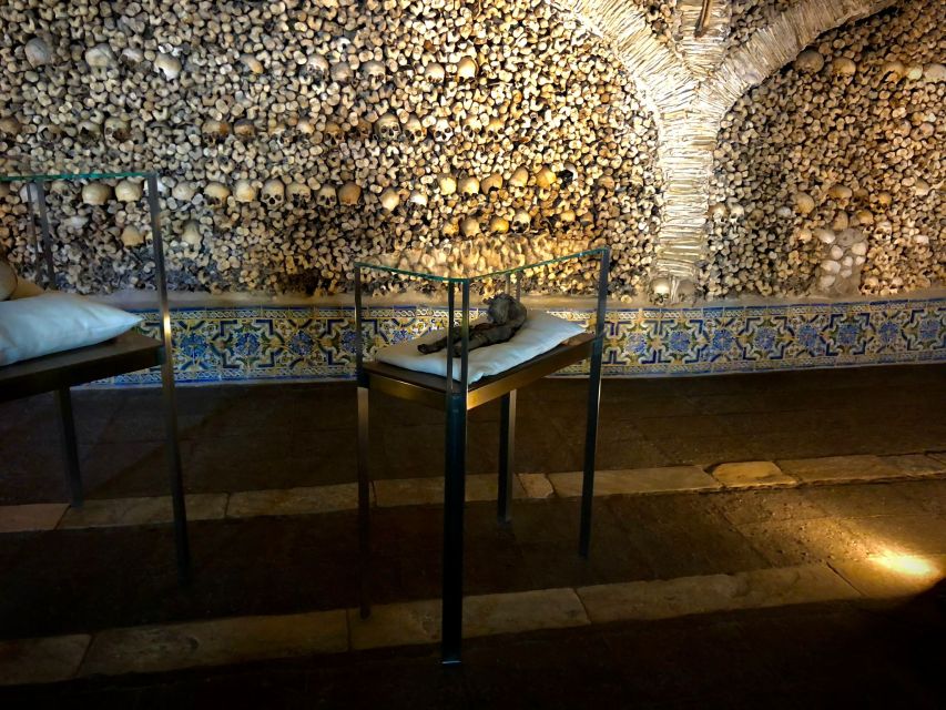 From Lisbon: Évora City Private Tour - Wine tour at a regional winery: optional value after lunch
