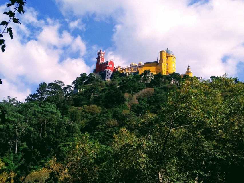 From Lisbon: Fátima and Sintra Private Tour - Valinhos: where the story becomes personal