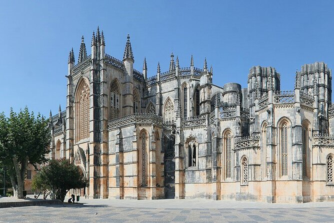 From Lisbon: Fátima, Nazaré, Batalha and Óbidos Guided Tour - Comfort tips that actually help on this route