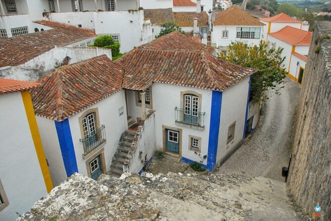 From Lisbon : Óbidos & Nazaré Giant Waves, Ginja & Small Group - What to Do With Lunch Time and Free Time Gaps