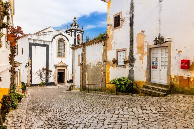 From Lisbon : Óbidos & Nazaré Giant Waves, Ginja & Small Group - Who Should Book This Lisbon Trip, and Who Might Want a Different Option