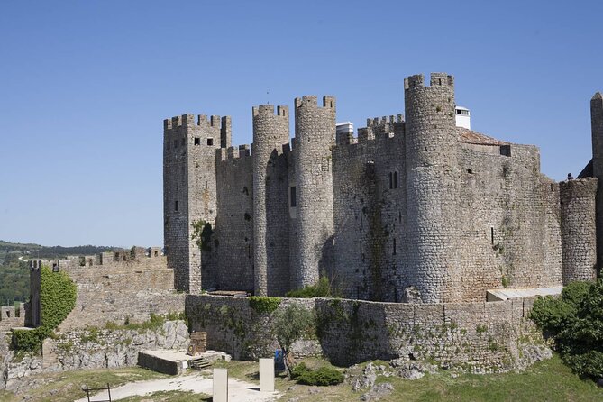 From Lisbon : Óbidos & Nazaré Giant Waves, Ginja & Small Group - FAQ