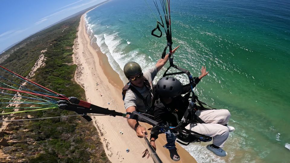 From Lisbon: Paragliding Tandem Flight - How the tandem setup works (so it feels less scary)