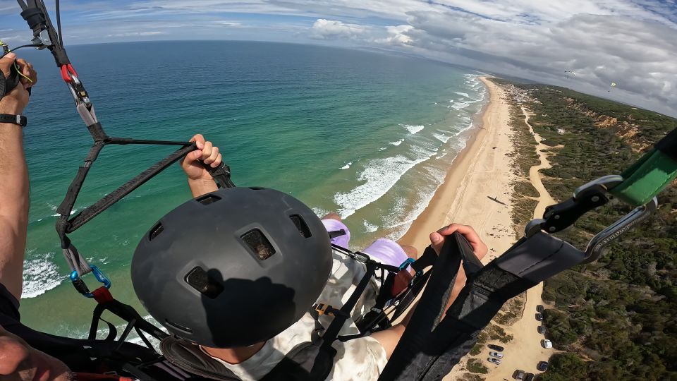From Lisbon: Paragliding Tandem Flight - Timing, waiting, and last-minute changes (plan for reality)