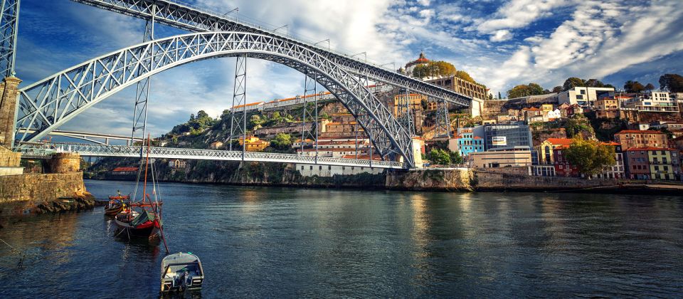 From Lisbon: Porto Private Full-Day Tour - A Little Flexibility: The Agueda Umbrella Sky Project Detour