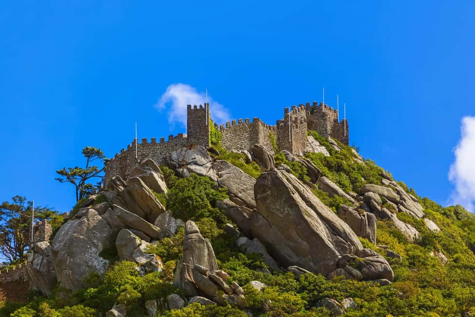 From Lisbon: Sintra and Cabo da Roca Tour with Hidden Gems - Castelo dos Mouros and Palácio Nacional: when you want the full Sintra story