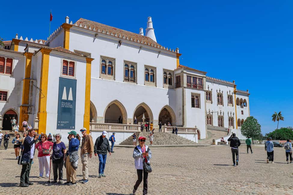 From Lisbon: Sintra and Quinta da Regaleira Tour - The Lisbon return loop: Praça do Comércio, Rossio, Avenida da Liberdade